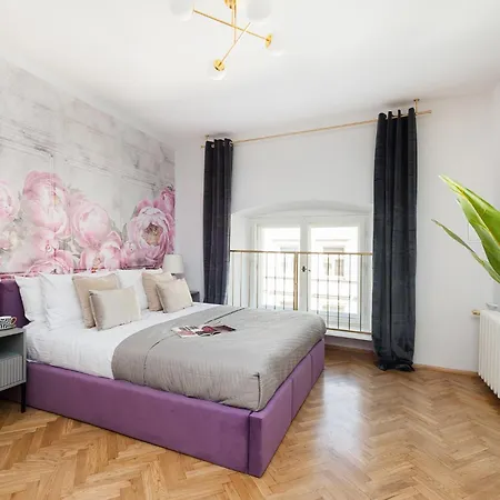 Gallery 7 - Loftaffair Collection *